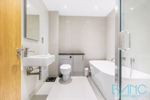 Photo 16- click for photo gallery